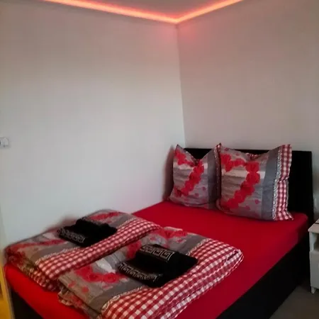 Holiday 02 Lägenhet *