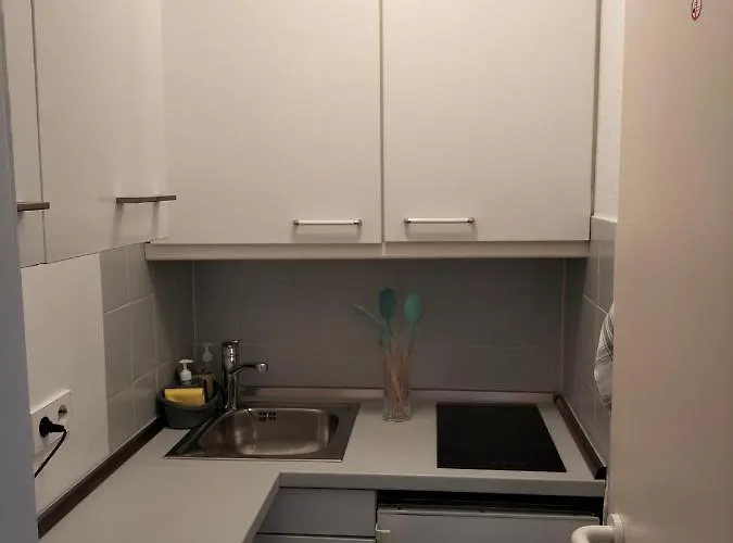 Holiday 02 Apartment *