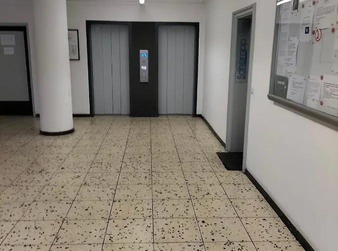 Holiday 02 Apartment Stuttgart